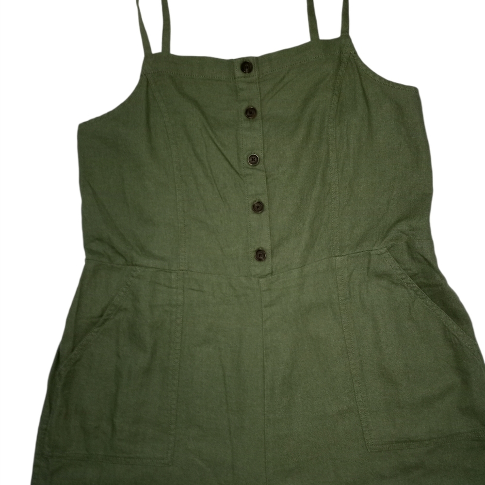 Old Navy jumpsuit nwot